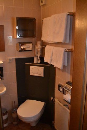 Hotel Zum Rosengarten 2*